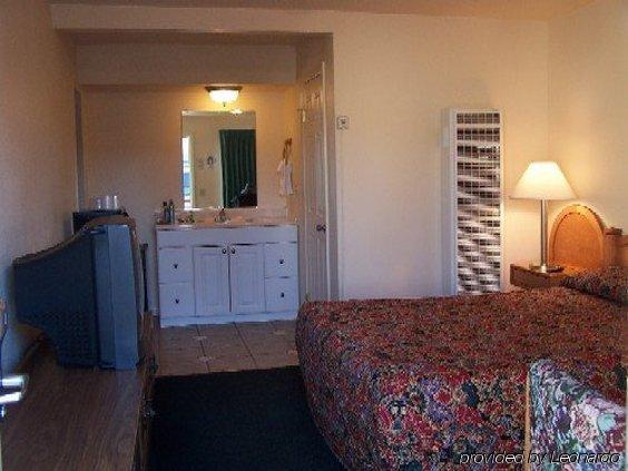 Blue Seal Inn Pismo Beach Room photo